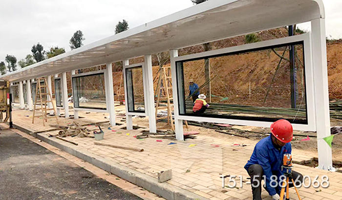 河北衡水加長款公交站臺(tái)候車亭安裝完成-圖片4